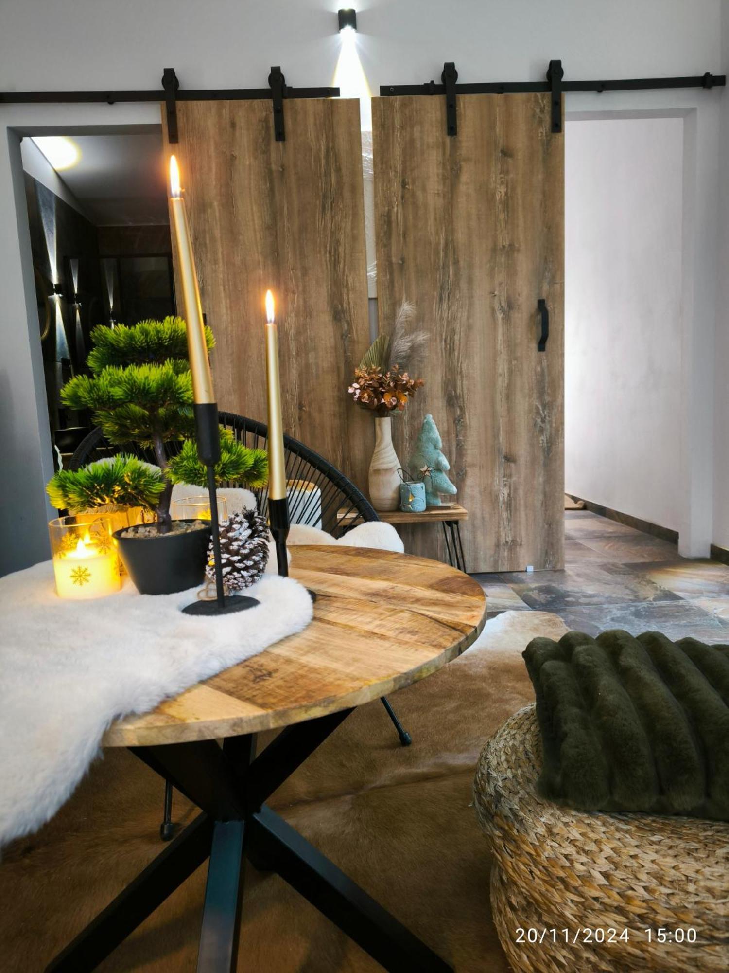Heavens Embrace - Apartman S Galeriou A Terapiami Pri Slovenskom Raji Pre 4 Osoby * Szepessümeg