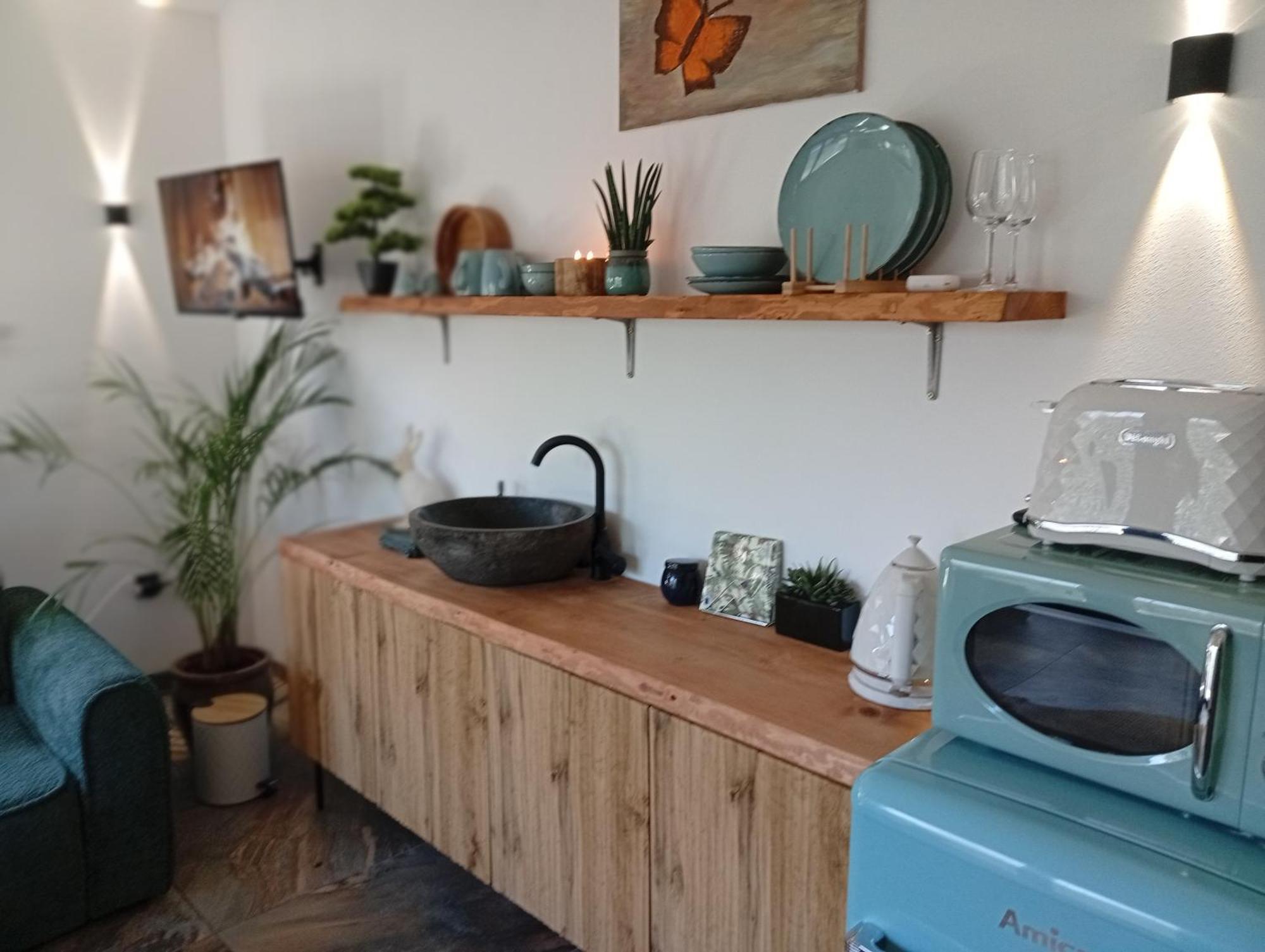 Nyaraló Heavens Embrace - Apartman S Galeriou A Terapiami Pri Slovenskom Raji Pre 4 Osoby *